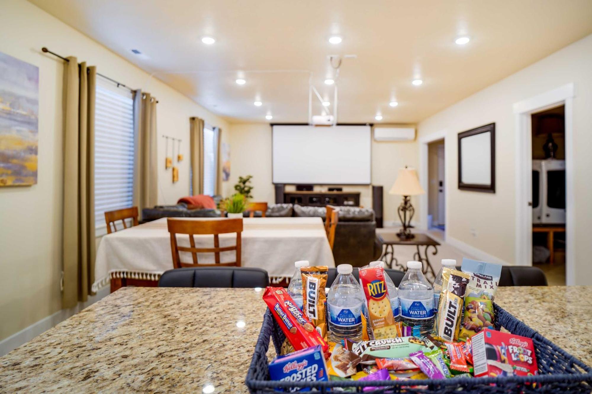 Contemporary Home With Grill Near Utah Lake! Saratoga Springs Экстерьер фото